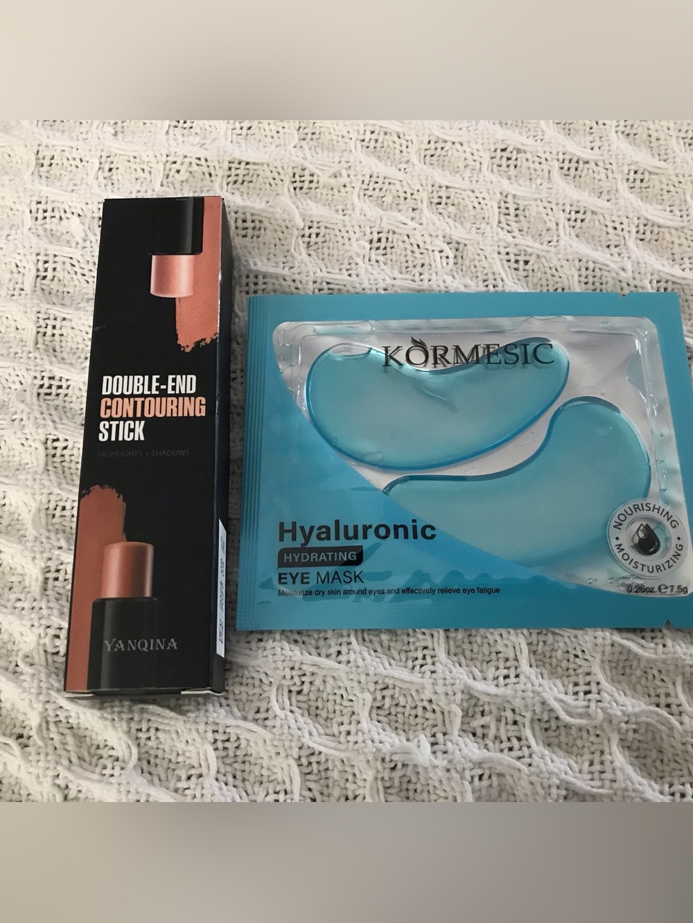 Yanqina  Doble-end Contorting Stick #03 + hyaluronic  eye mask